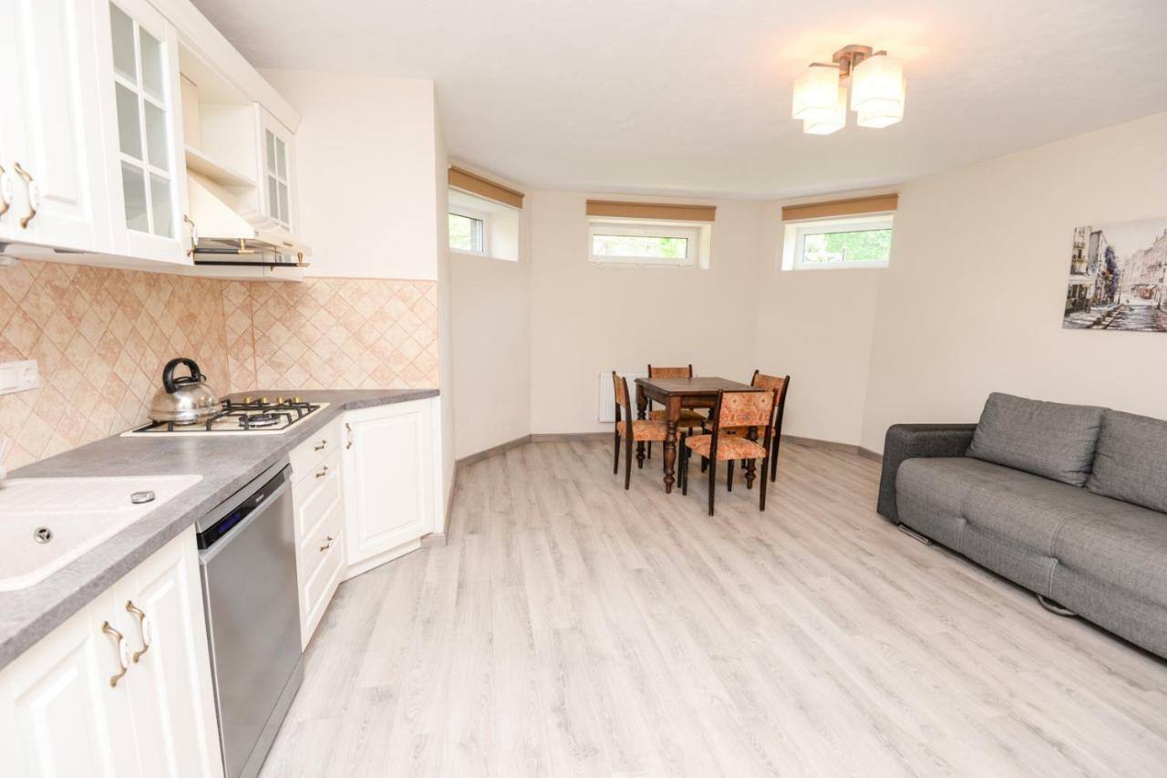 Sveciu Apartamentai Vanagupeje Паланга Екстер'єр фото