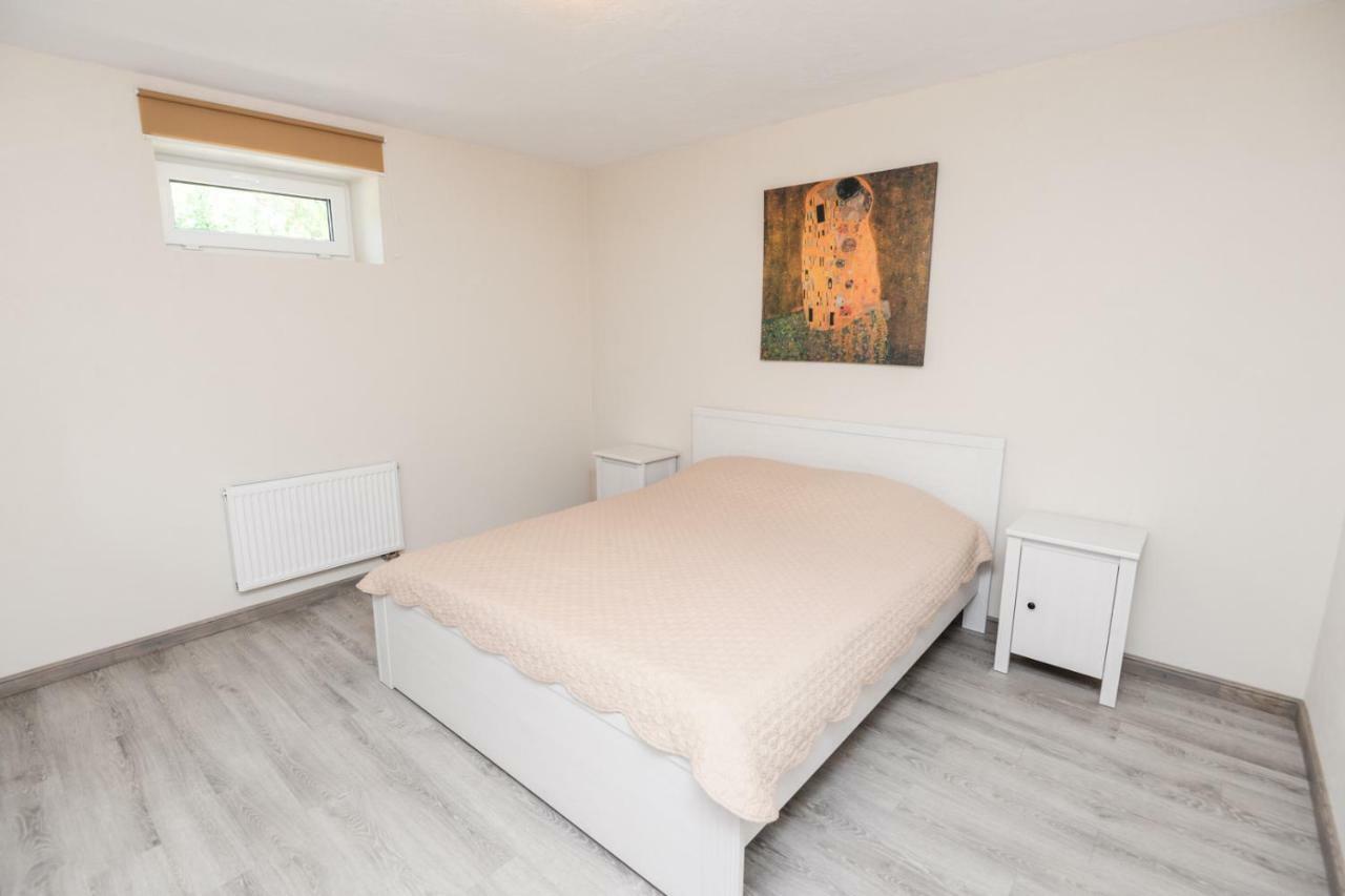 Sveciu Apartamentai Vanagupeje Паланга Екстер'єр фото